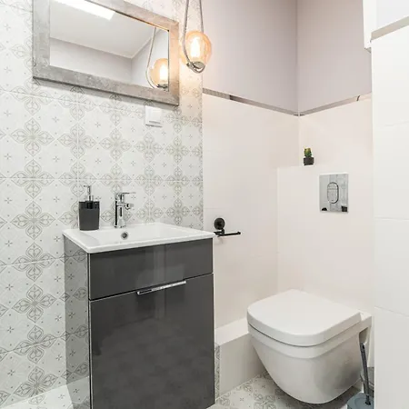 Апартаменты Apartly - &b